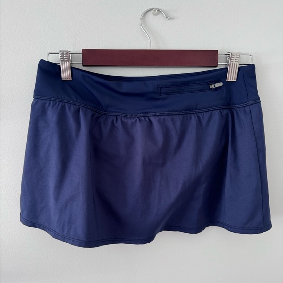 Nike Women’s Athletic Skirt - Picture 3 of 4